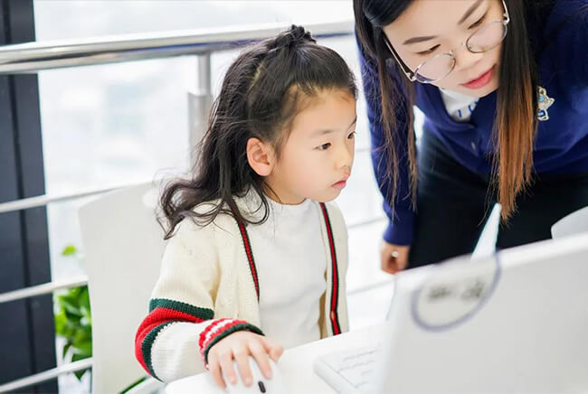 11.jpg 几岁开始学少儿编程比较合适?(图1)