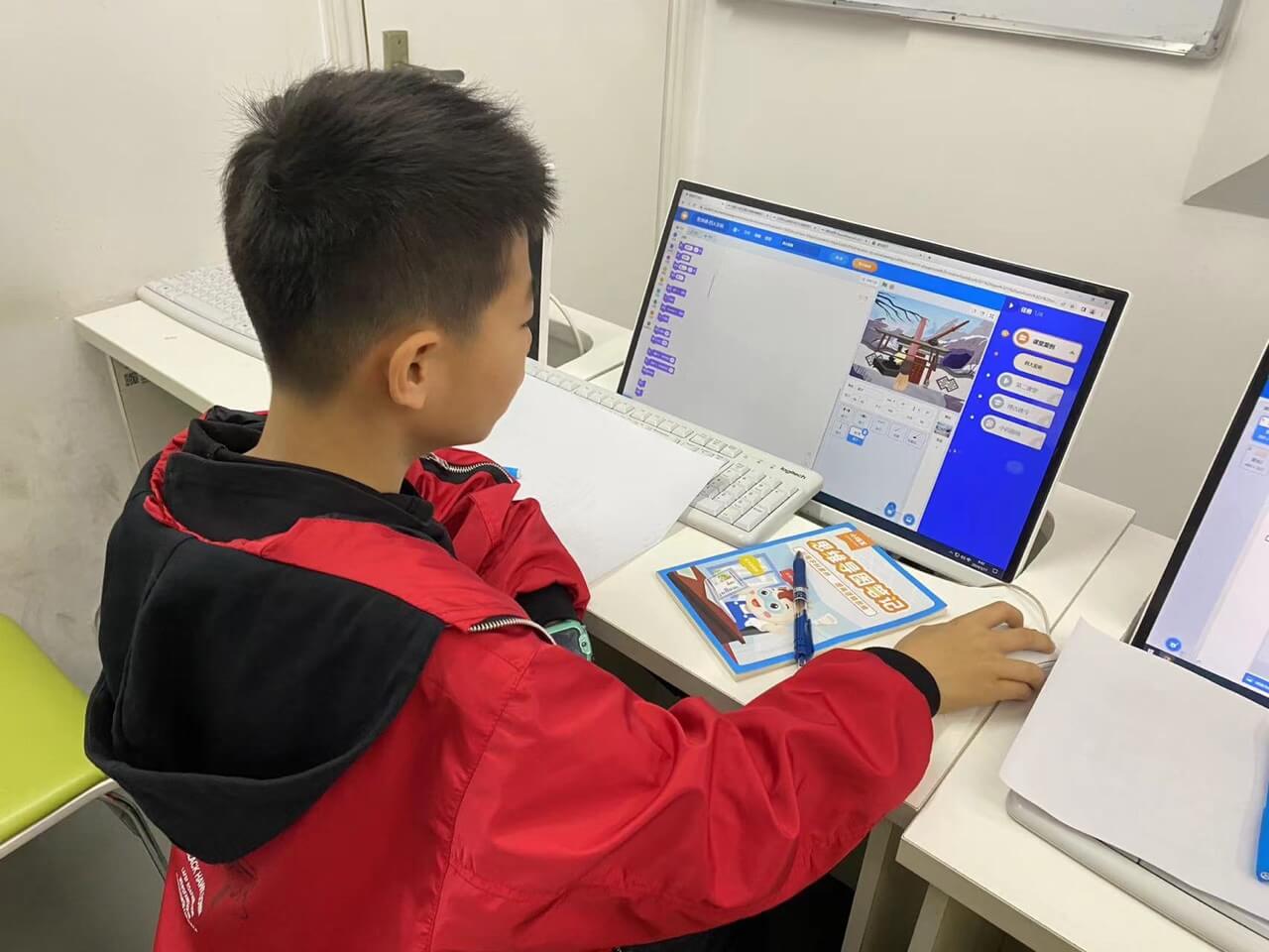 少儿编程等级证书哪个含金量高?(图1) t.JPG